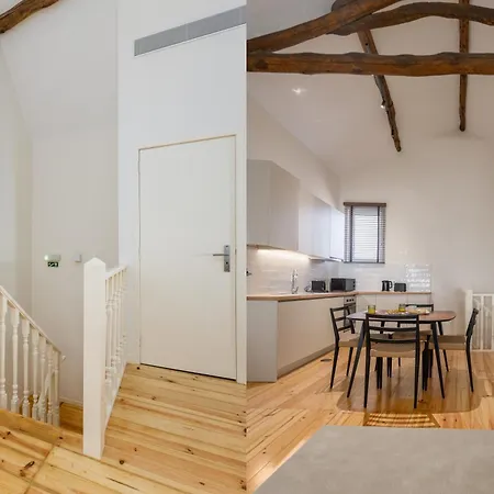 Albertina Carlos Alberto By Aspasios Porto