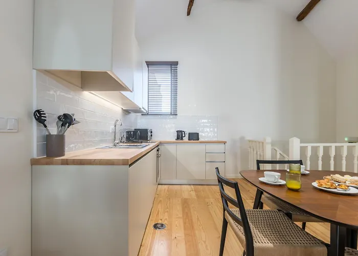 Albertina Carlos Alberto By Aspasios Apartmán